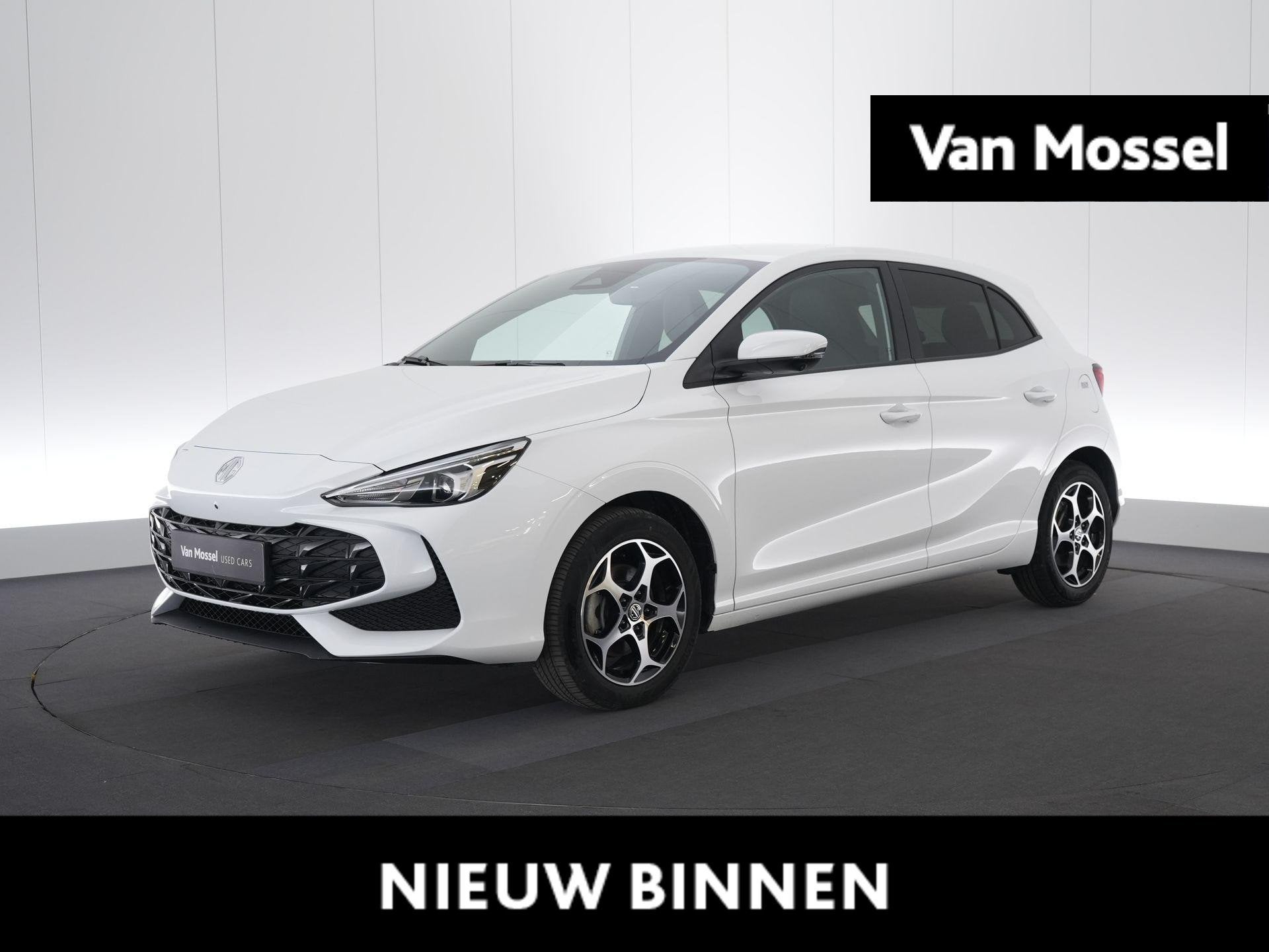 MG MG3 Hybrid+ Luxury, Auto's, MG, Stof, https://public.car-pass.be/vhr/d11f540c-3210-4f29-8771-6cc0be49cf57, 4 cilinders, Bedrijf
