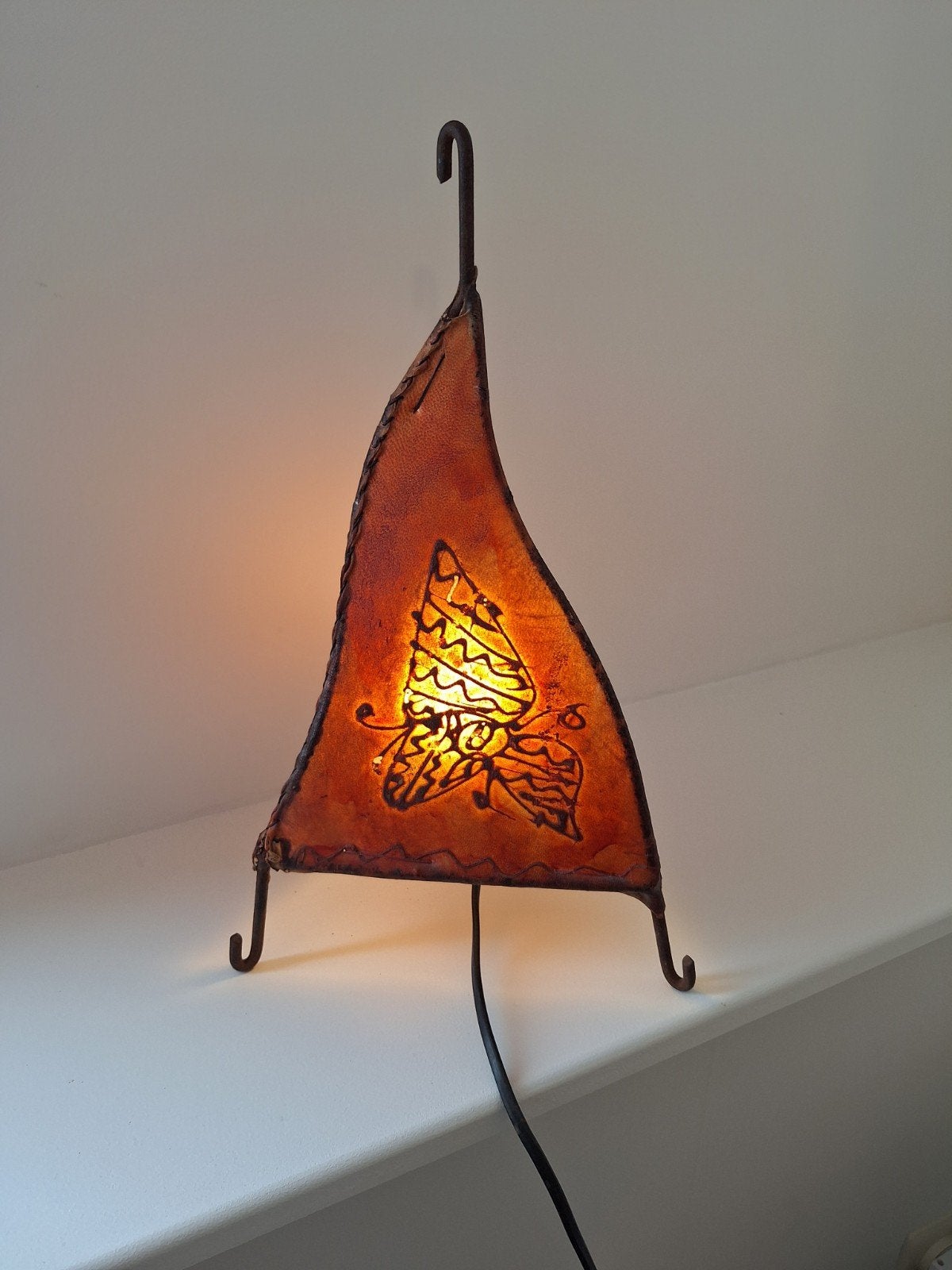 lampe de style marocain  très bon état, Autres types, Enlèvement ou Envoi, Blanc, Comme neuf