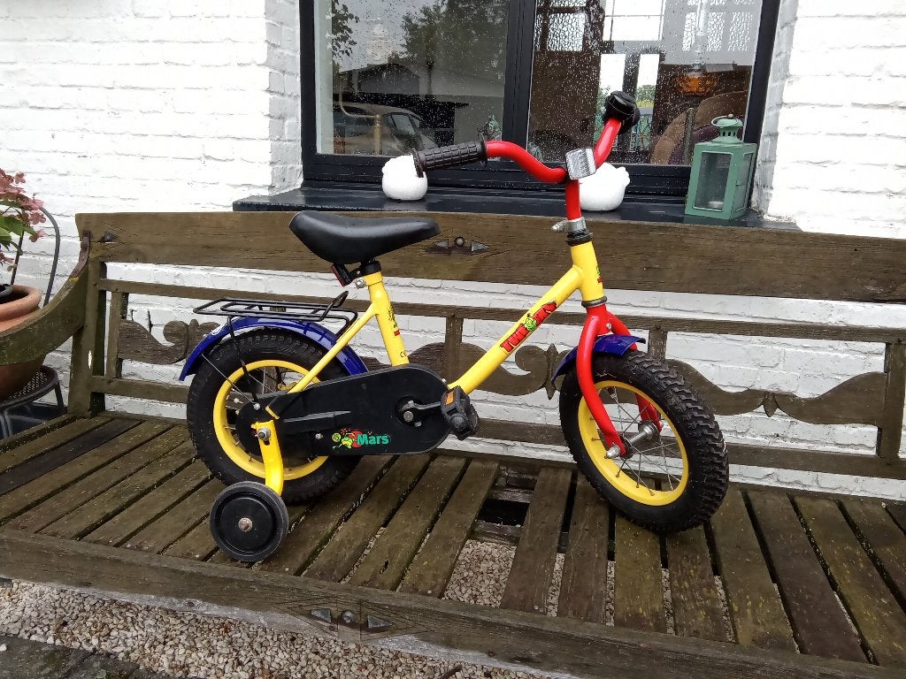 Kinderfiets 12 inch met zijwieltjes (jongens/meisjes) izgst., Fietsen en Brommers, Ophalen, Terugtraprem, Zijwieltjes, Minder dan 16 inch