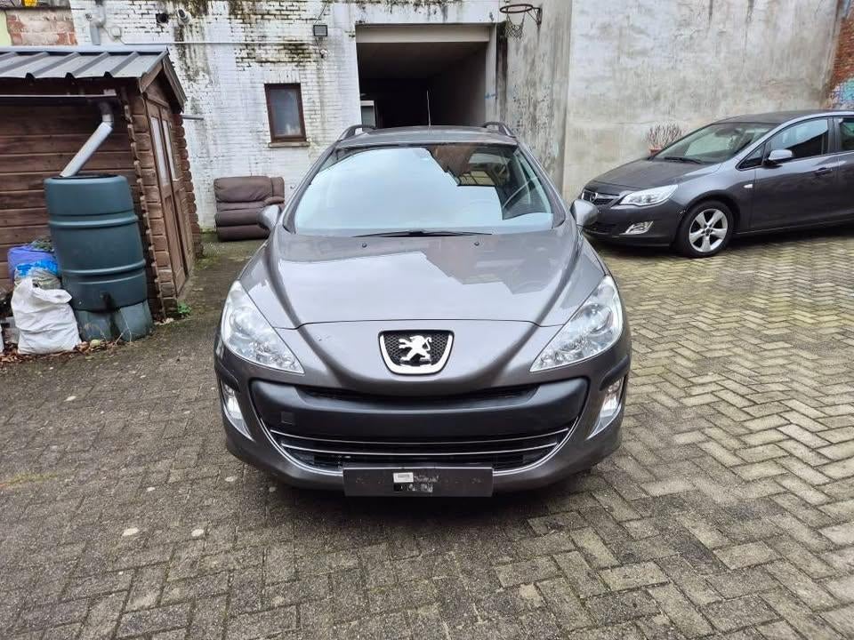 Peugeot 308 1.6 Essence — Automatique, Autos, Entreprise, Noir, 5 places, Automatique