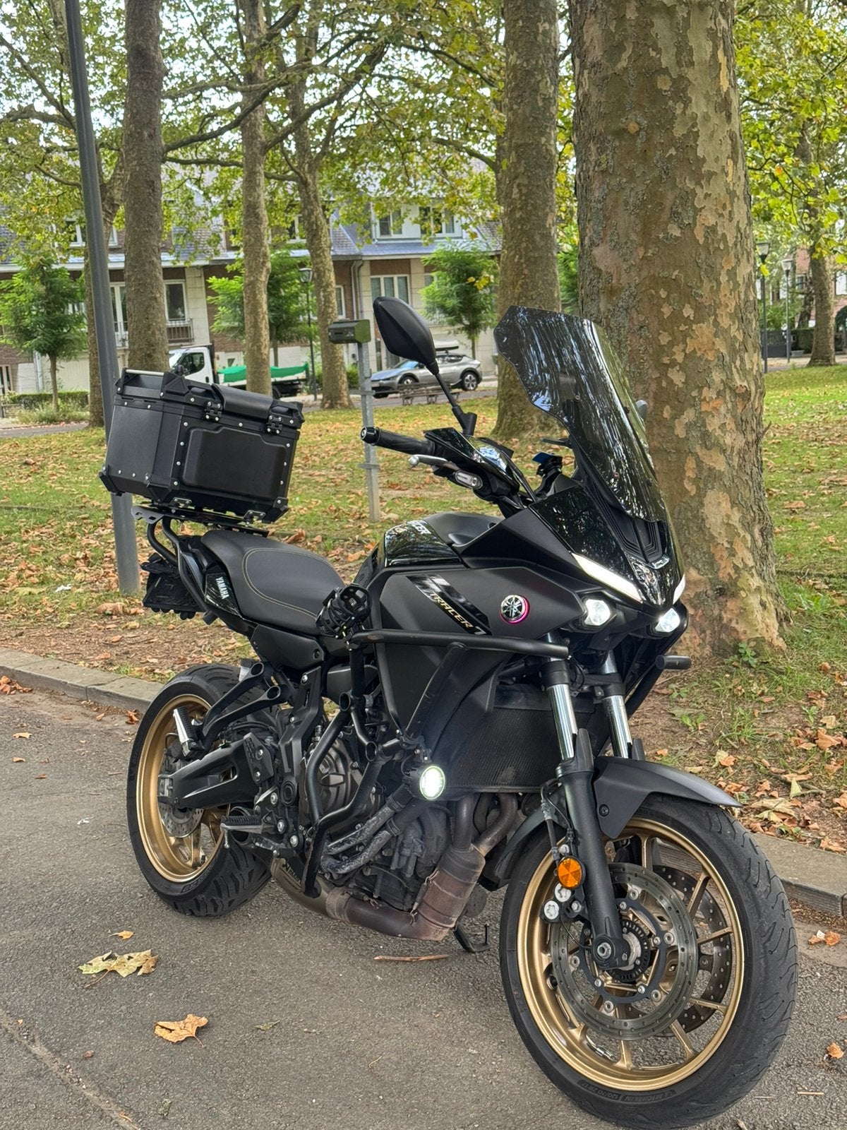 Tracer 7 FULL OPTIONS, Motos, Particulier