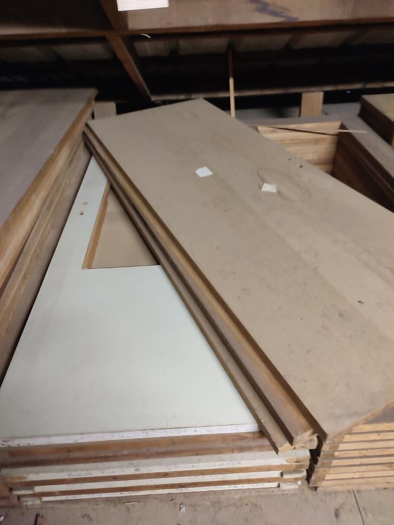 Lot de 13 portes pleine ou a vitre, Bricolage & Construction, Plaques & Panneaux, Bois, Enlèvement