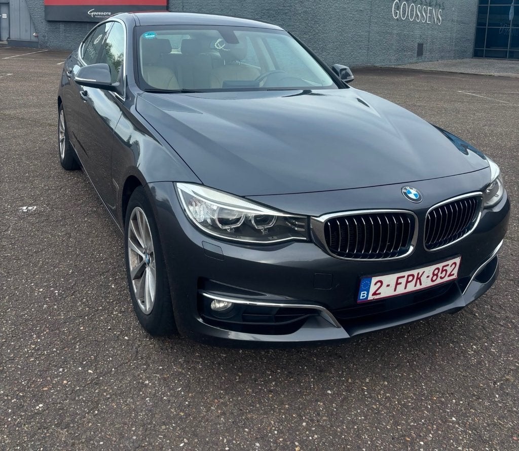 BMW 320i GT F34 - 2014, Auto's, Automaat, Dealer onderhouden, 1800 kg, Euro 6
