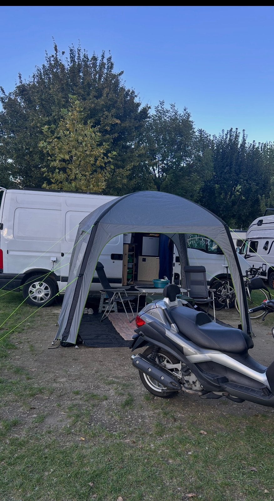 Partytent Berger Deluxe opblaasbaar, Ophalen