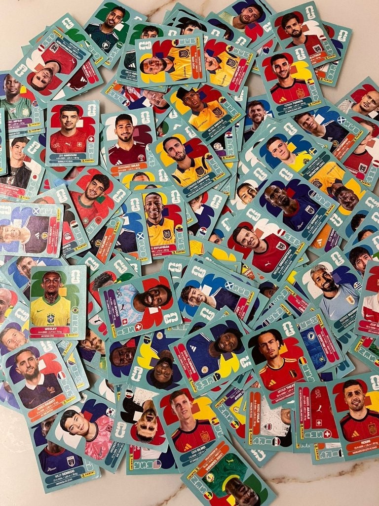 À vendre : 350 autocollants Panini originaux de la FIFA 2026, Enlèvement ou Envoi, Utilisé