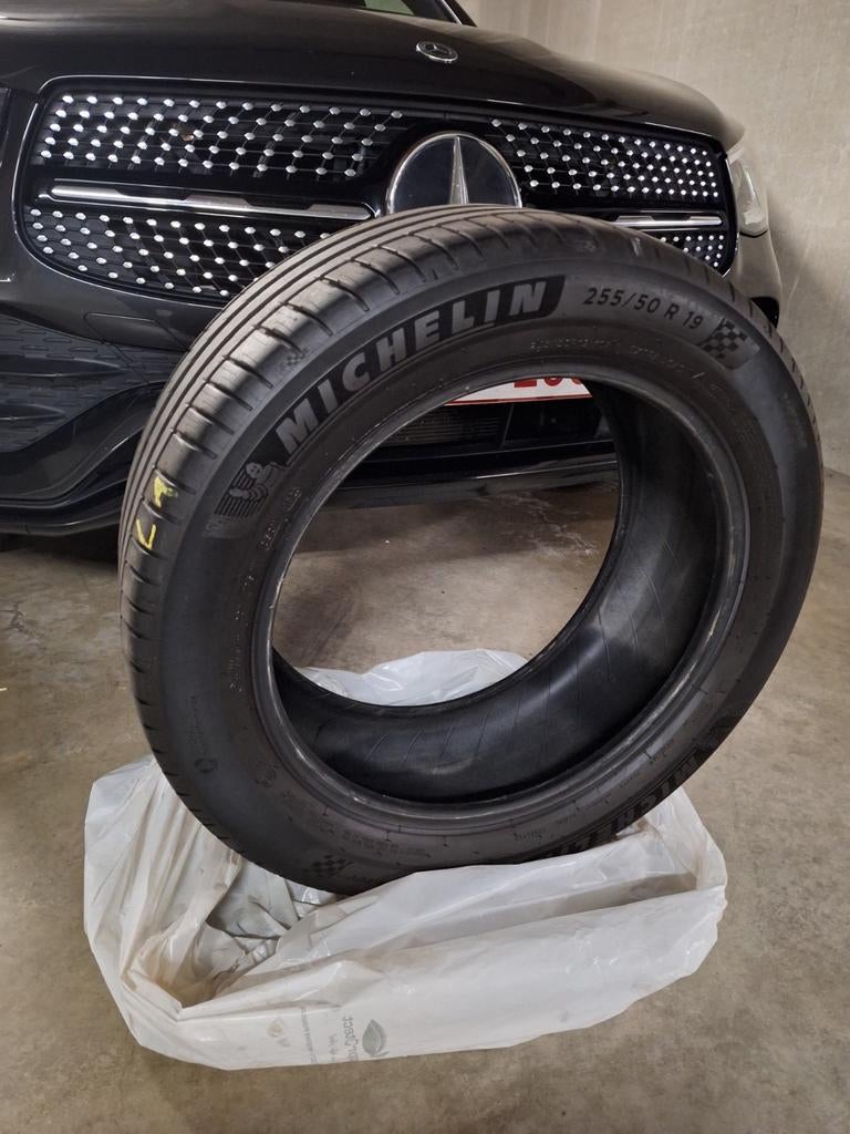 Mercedes GLC Michelin zomerbanden, Ophalen, Zomerbanden