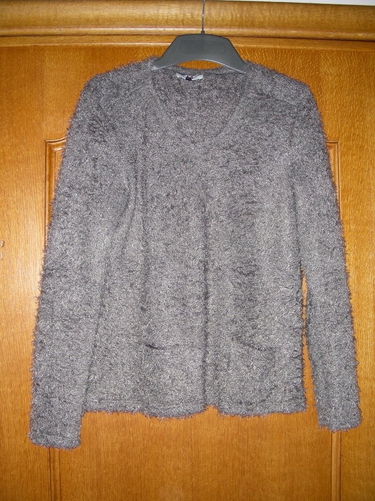 Bruine trui met V-hals , Bellisimo, maat 42, Kleding | Dames, Truien en Vesten, Bruin, Maat 42/44 (L), Ophalen of Verzenden, Zo goed als nieuw
