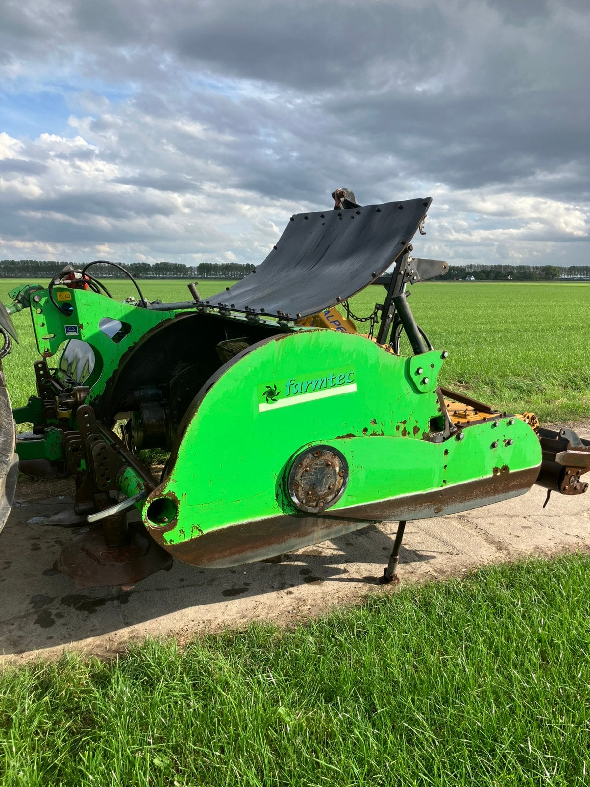 Farmtec spitmachine, alpego kopeg, Ophalen