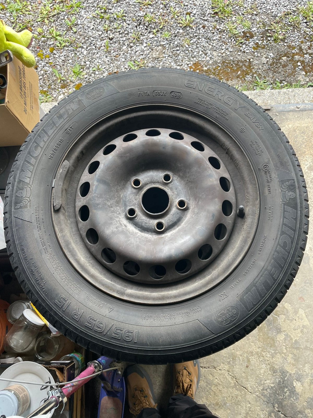 Pneus été michelin energy saver 195/65/15 91T, Autos : Pièces & Accessoires, Pneus & Jantes, Enlèvement, Pneus été, Pneu(s)