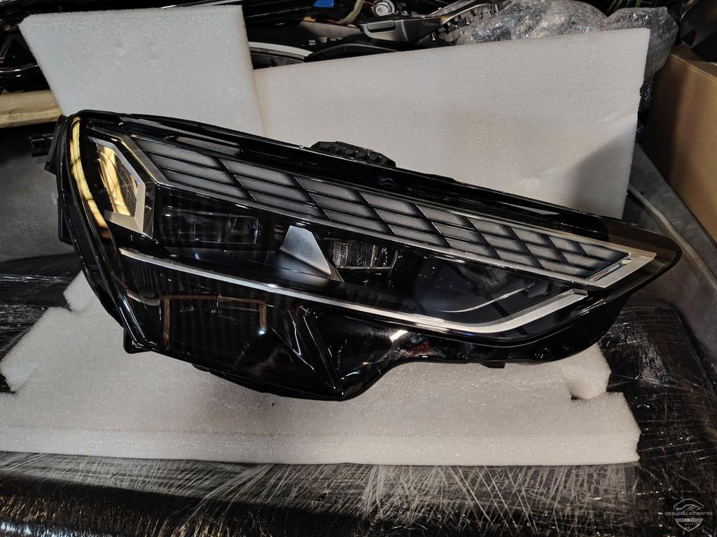 Audi A3 8Y Facelift 2024+ Matrix Koplamp Rechts 8Y0941036H, Gebruikt, AUDI AG, Auto-Union-Strasse 1
85045  Ingolstadt, DE, Audi