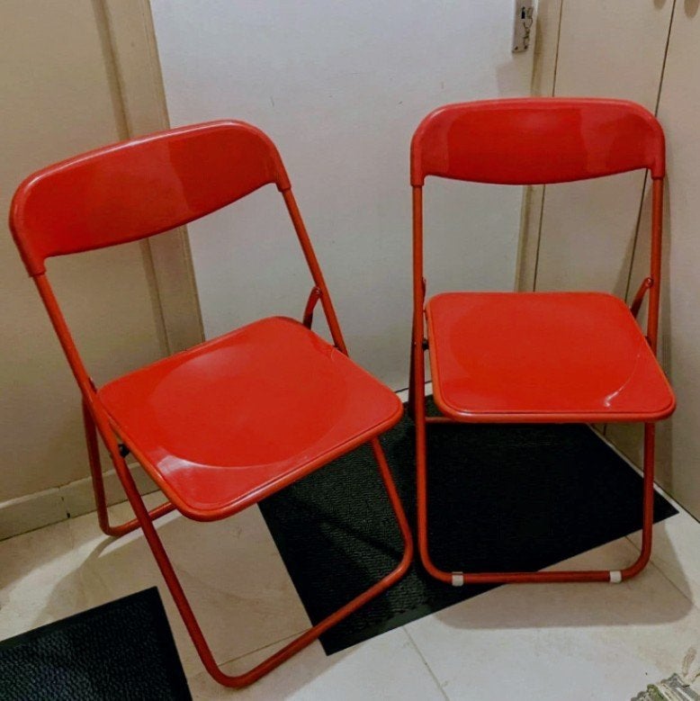 set vintage TED chairs, Huis en Inrichting, Ophalen, Twee, Rood, Kunststof