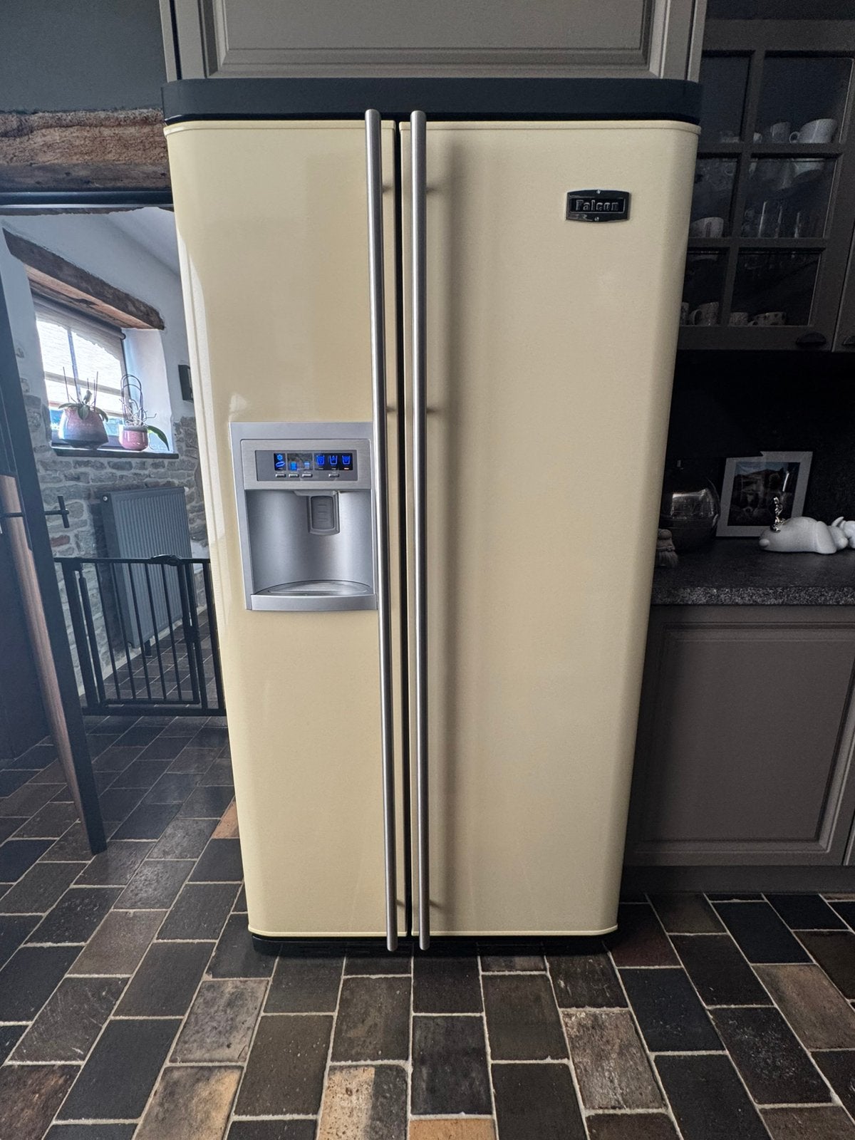 Frigo americain - Falcon - crème 550L - Congelateur + Frigo, 160 cm ou plus, Enlèvement, Utilisé, 200 litres ou plus