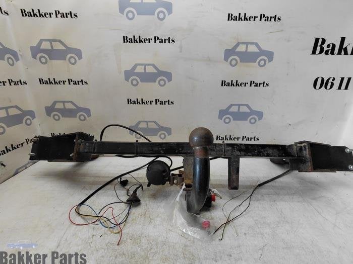 Trekhaak van een Opel Meriva, Gebruikt, -, -, Opel