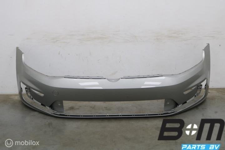 Voorbumper VW E-Golf 7 LB7W 5GE807217DF, Utilisé