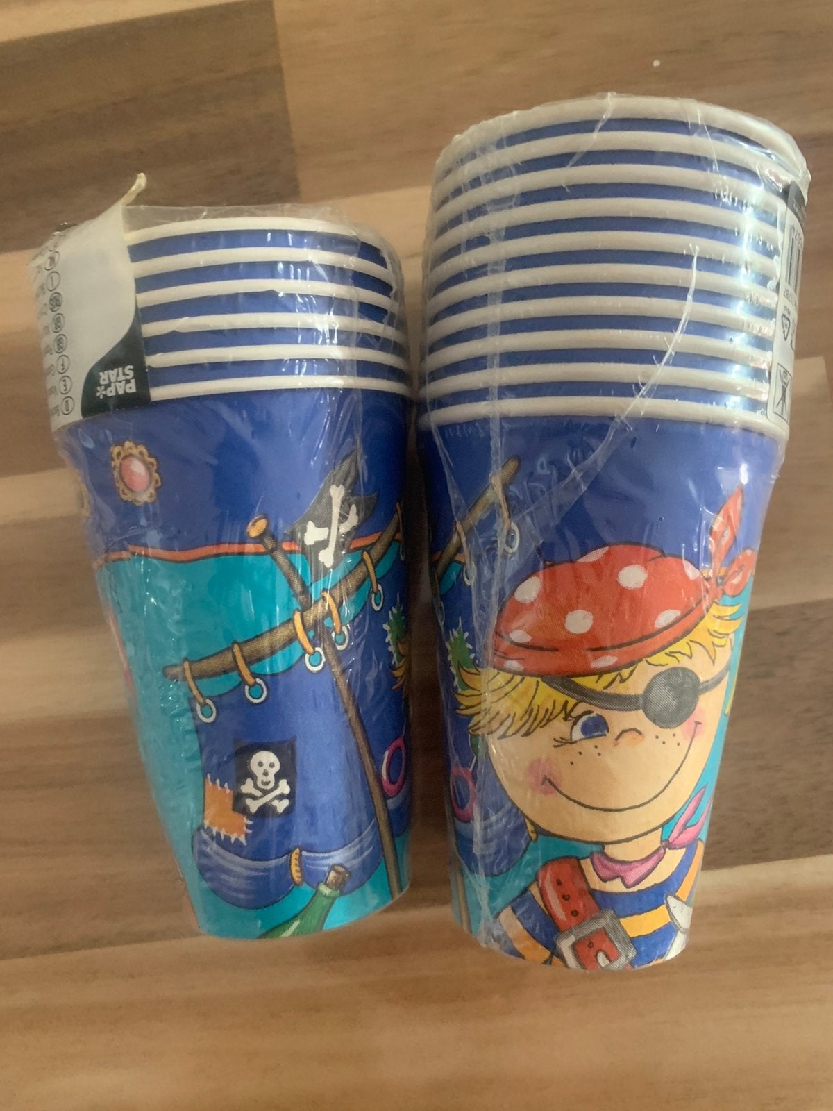 16 gobelets pirates, Enlèvement, Neuf