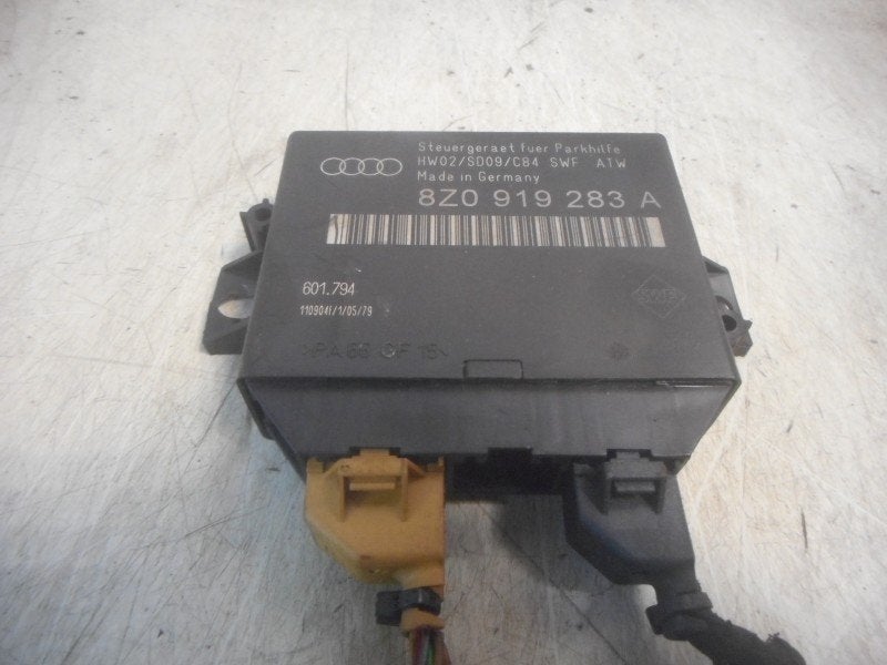 ORDINATEUR AIDE AU STATIONNEMENT A4 Avant (B6) (8zo919283a), Utilisé, Audi