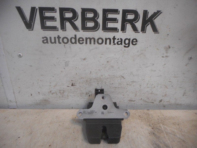 SLOTVANGER ACHTERKLEP Ford Focus (8M51A442A66-BD), Auto-onderdelen, Gebruikt, Henry-Ford-Straße  1
50735  Köln, DE, Ford-Werke GmbH