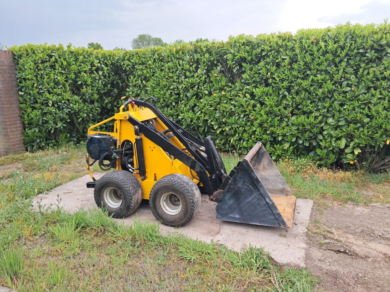 Skidster M10X / Sherpa 100 / Giant / Mini shovel, Ophalen
