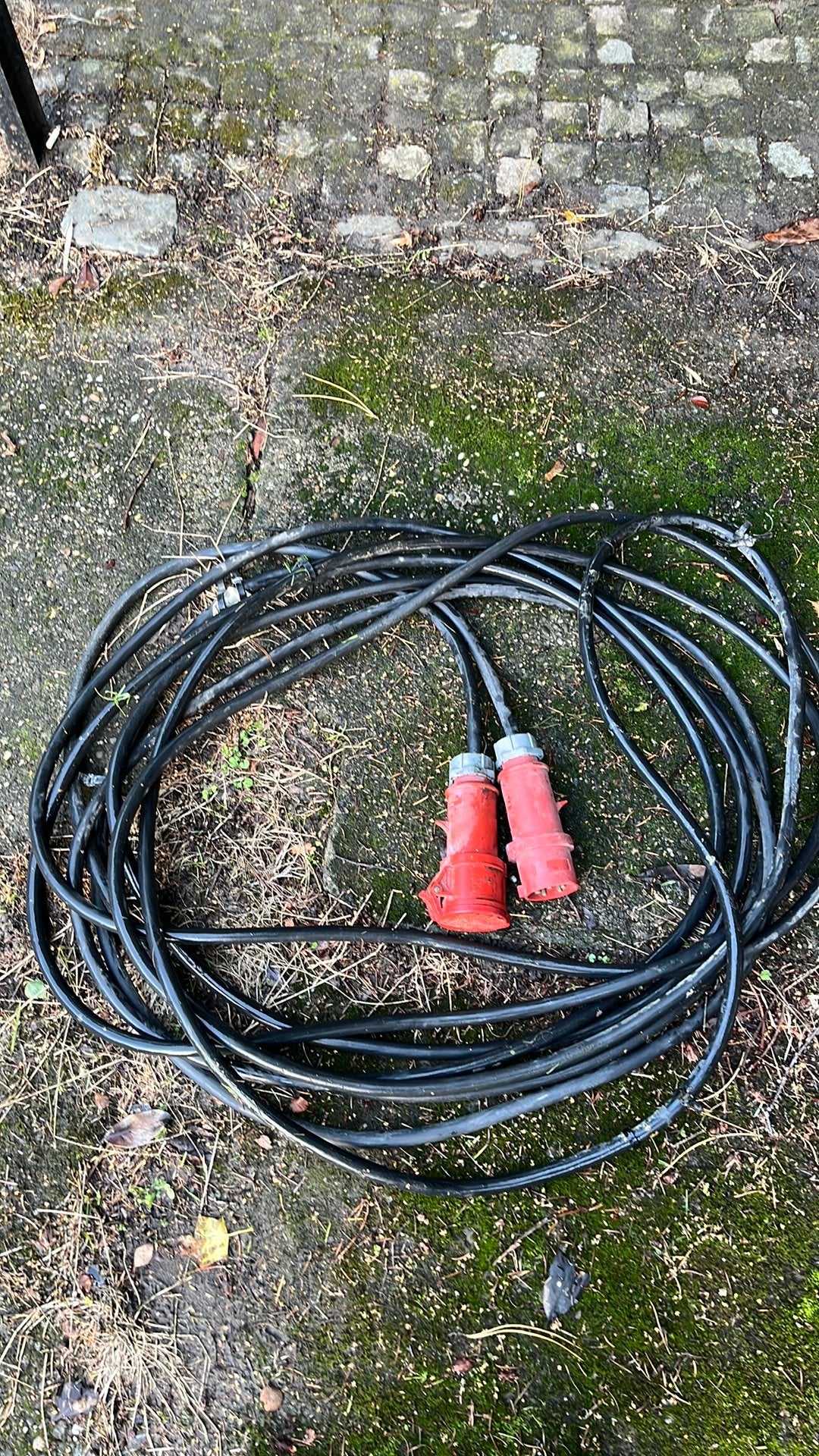 32a verlangkabel 20 m, Ophalen, Zo goed als nieuw