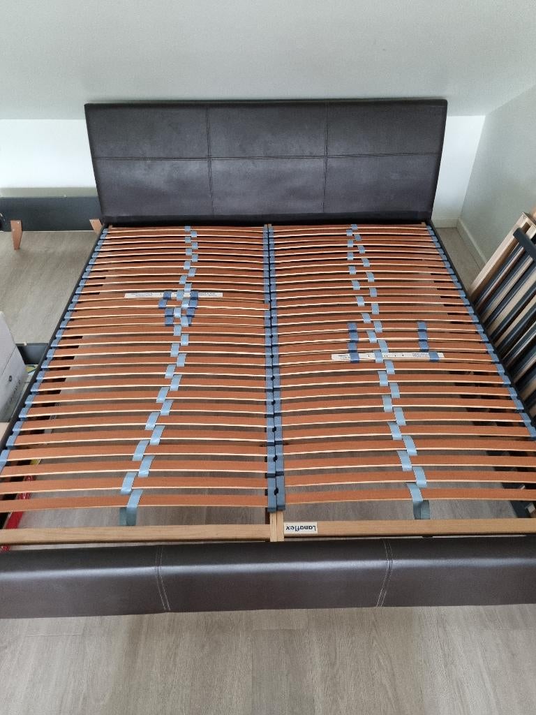 Bed 180x200 met lattenbodems, Ophalen, Overige materialen, Gebruikt, Bruin