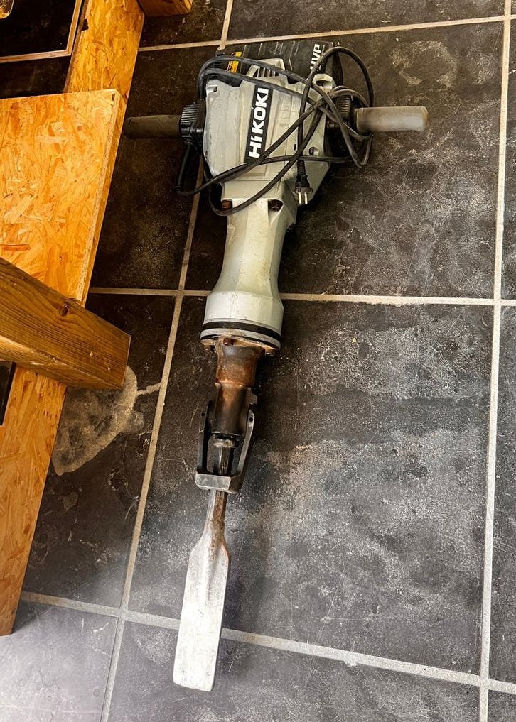 HIKOKI TYPE H90SGWAZ Breekhamer 2000W, Ophalen, Zo goed als nieuw