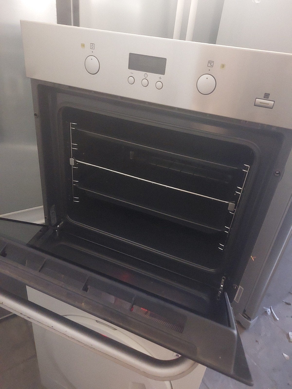 oven zanussi werkt perfect 85 €, Electroménager, Enlèvement ou Envoi, Zanussi