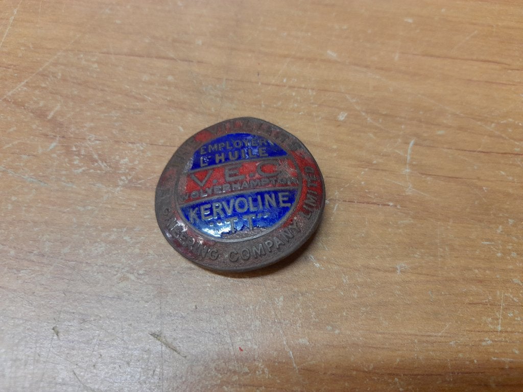 Oude Kervoline-badgepin, Verzenden