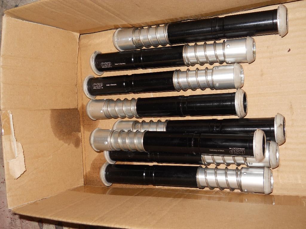 Tube d'enveloppe pour moteur Type 4 VW, Ophalen of Verzenden, Gebruikt, Volkswagen