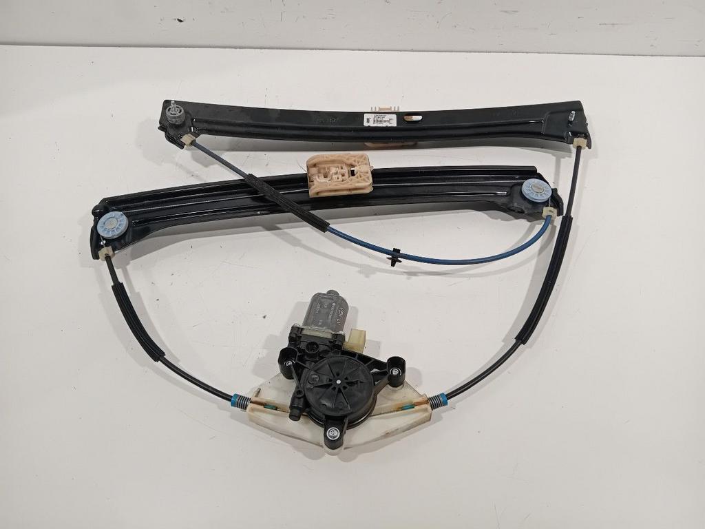 Raammechaniek elektrisch links voor Volkswagen Touran, Auto-onderdelen, Onderdelen@venauto.nl, Van der Ven Autorecycling B.V.