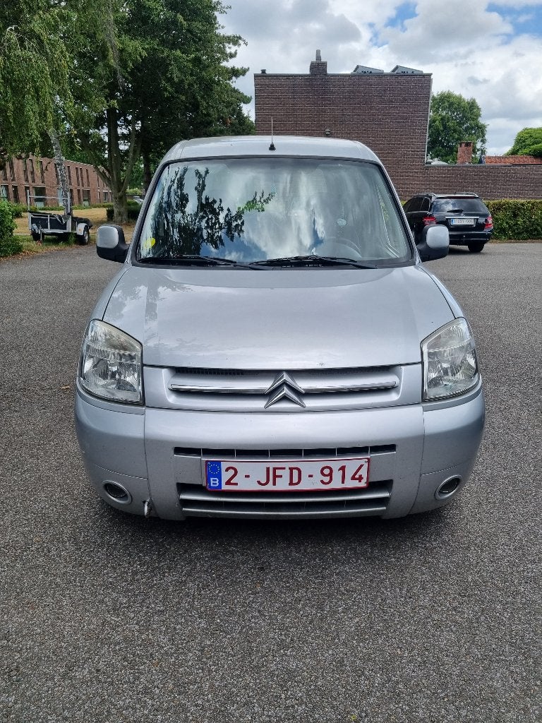 Citroen berlingo, Argent ou Gris, Achat, Boîte manuelle, Noir