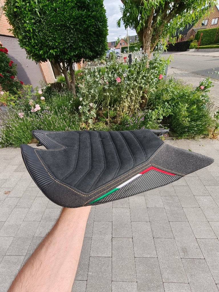 Comfort zadel aprilia tuono V4 & RSV4 van 2021 - 2026, Enlèvement, Utilisé