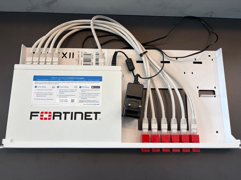 Fortinet Firewall, Computers en Software, Ophalen, Gebruikt