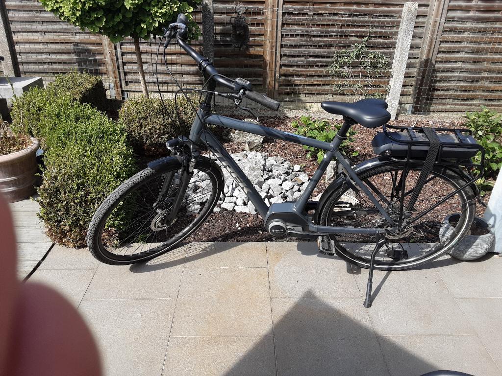 Electrische Trek Herenfiets, Fietsen en Brommers, Versnellingen, Zo goed als nieuw, 61 tot 65 cm, Schijfrem