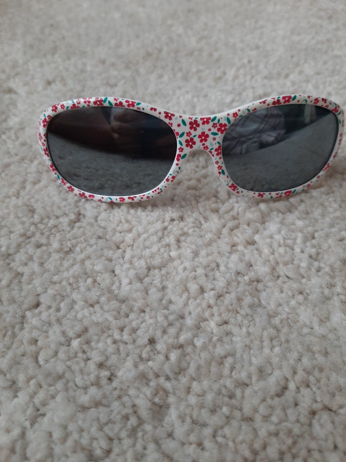 Kinderzonnebril, Handtassen en Accessoires, Kindersieraden, Ophalen of Verzenden