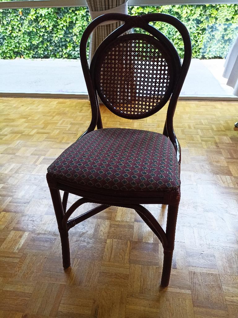 Stoelen in Rotan – bordeaux – meerdere sets beschikbaar, Ophalen, Gebruikt, Overige kleuren, Riet of Rotan