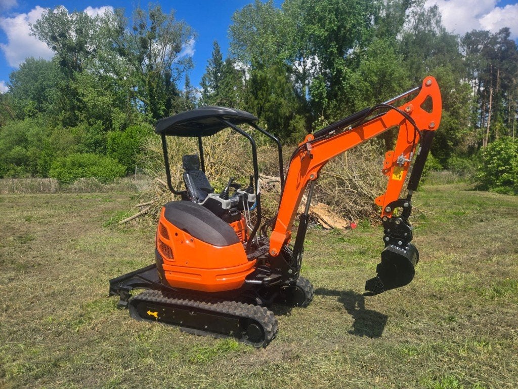 NIEUWE KUBOTA MINIGRAAFMACHINE VAN 2000 kg, Sloopwerk binnen