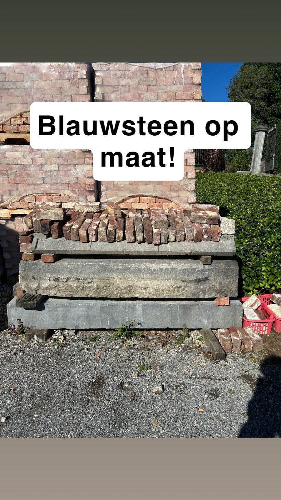 Wij zagen uw blauwsteen helemaal op maat!, Jardin & Terrasse, Enlèvement ou Envoi, Comme neuf