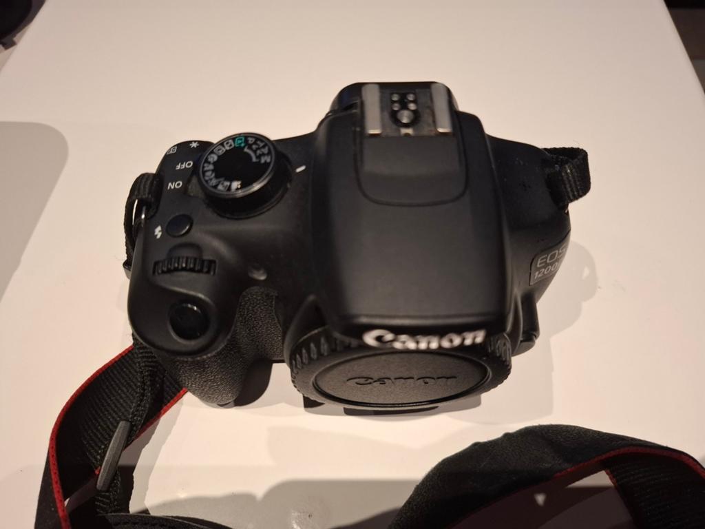 Canon eos 1200D, Audio, Tv en Foto, Fotocamera's Digitaal, 18 Megapixel, Spiegelreflex, Canon, Ophalen of Verzenden