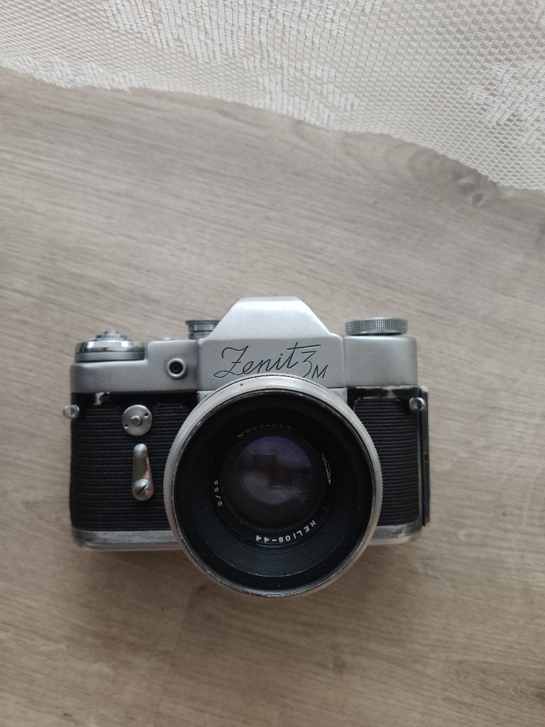 Helios 44 58mm Silver 8-pales M39 + Zenit 3M, TV, Hi-fi & Vidéo, Enlèvement, Utilisé, Compact, Autres Marques