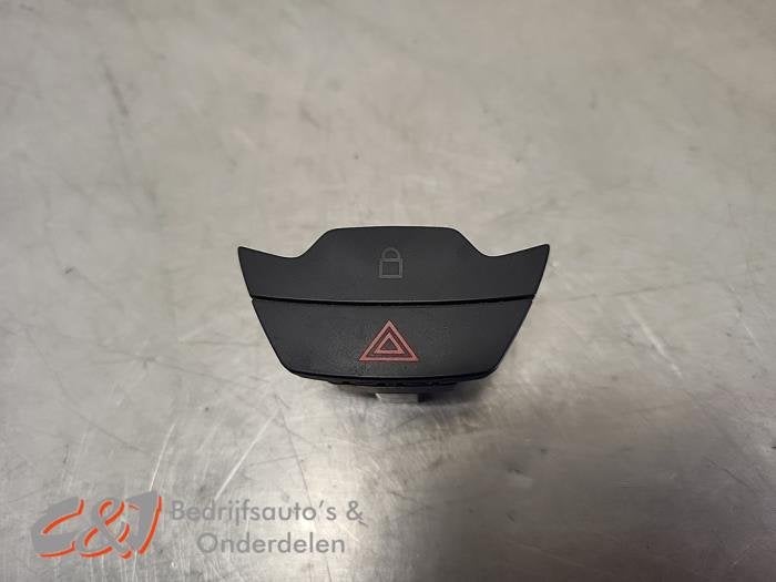 Commutateur éclairage d'urgence d'un Ford Transit Custom, -, 3 mois de garantie, -, -