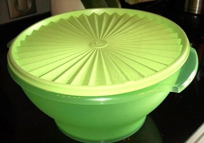 Tupperware: beaux plat capacité 4l, Enlèvement ou Envoi, Neuf, Vert, Récipient ou Bol