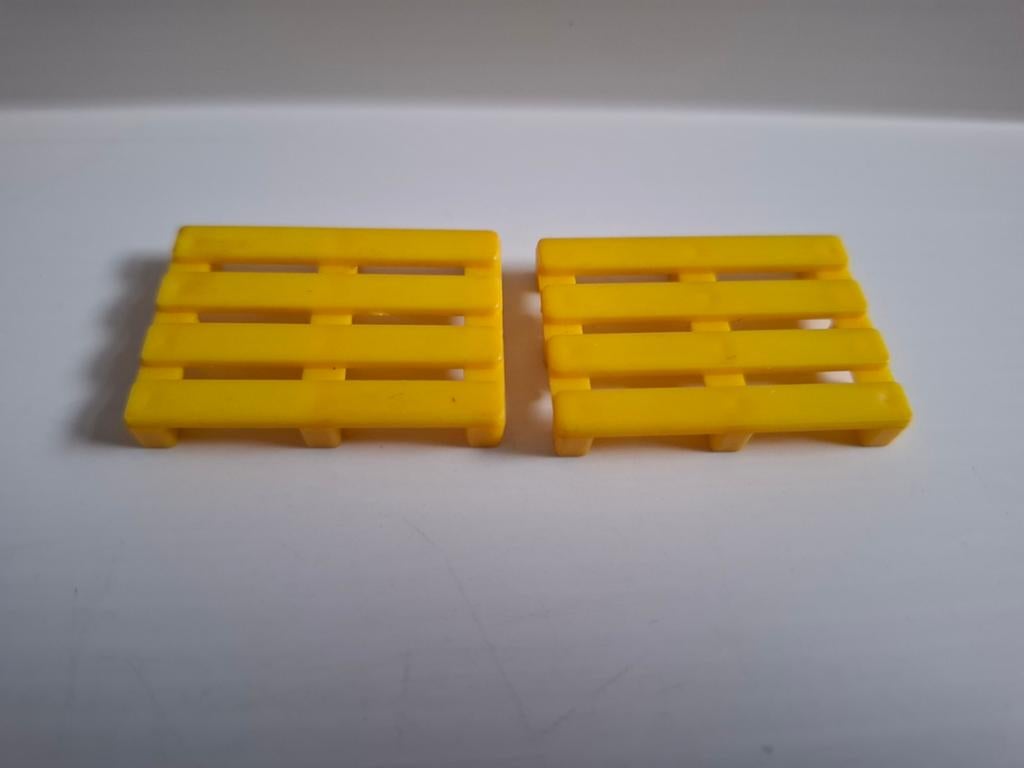 2 vintage gele Siku pallets met nummer 1748, Hobby en Vrije tijd, Modelauto's | 1:50, Ophalen of Verzenden, Gebruikt, Overige typen
