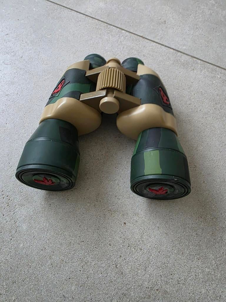Jumelles breaker cobra, Enlèvement