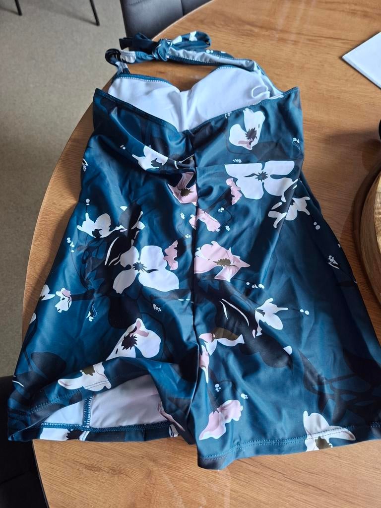 Badpak nieuw te klein pas gekocht, Kleding | Dames, Ophalen