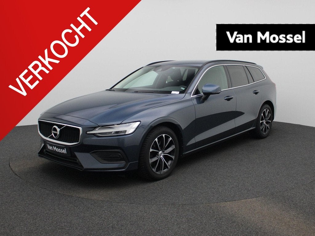 Volvo V60 B3 DCT Momentum Pro NAVI | LED | CAMERA, Auto's, Stof, 4 cilinders, Automatische klimaatregeling, Blauw
