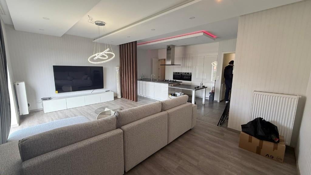 Magnifique appartement RDC + garage, Immo, Appartement, 2 pièces, Province de Hainaut, Jusqu'à 200 m²