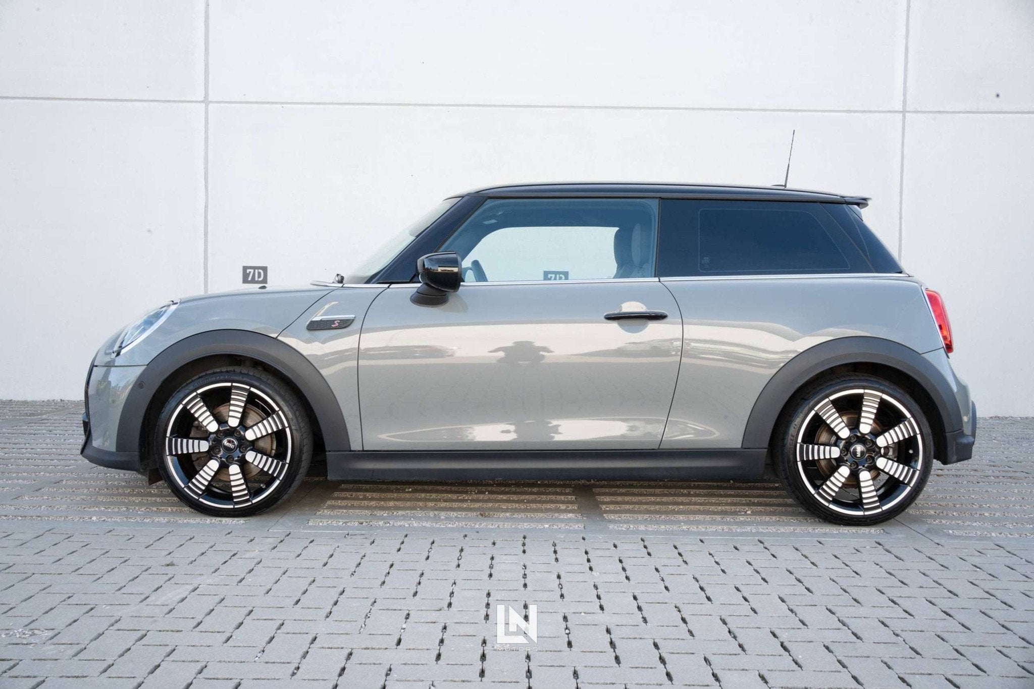 MINI Cooper S 2.0AS - SPECIALISATIE BMW/MINI - Onderhoudshis, Auto's, Gebruikt, 131 kW, 124 g/km, Bedrijf