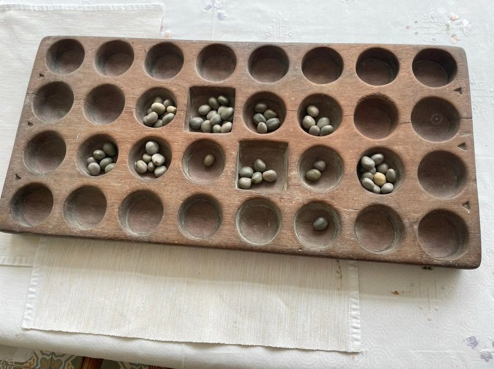 Oud Kombe/Bao-spel — Lamu, Kenia Traditioneel spel, Hobby en Vrije tijd, Gezelschapsspellen | Bordspellen, Ophalen, Gebruikt