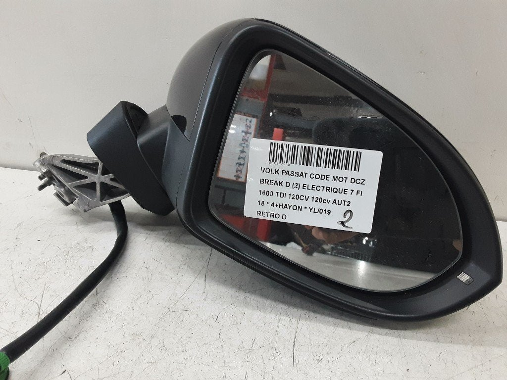 RETROVISEUR EXTERIEUR DROIT Volkswagen Passat Variant (3G5), Volkswagen, Mevr. I. Hauben, Utilisé, Rue de l'Espoir 34 34
4030  GRIVEGNÉE, BE