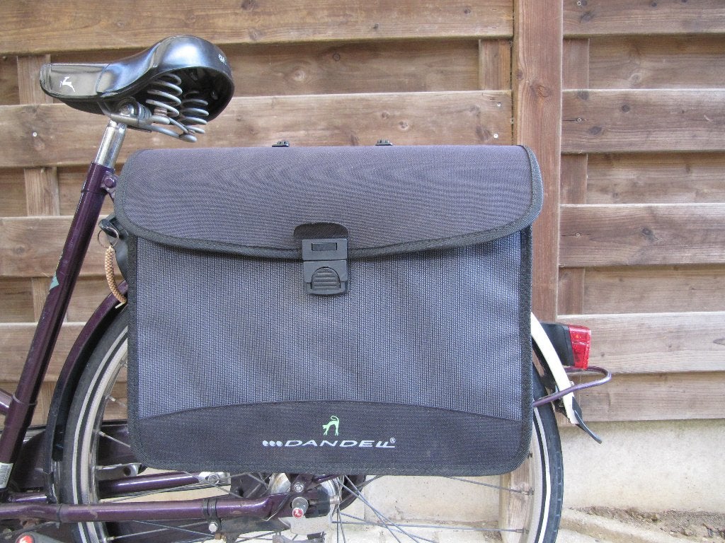 Fietstas in Tielt- Winge 3390, Ophalen, Zo goed als nieuw